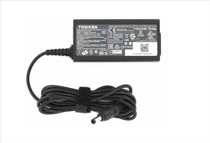 Cargador Toshiba  30W 19V 1.58A 5.5 x 2.5