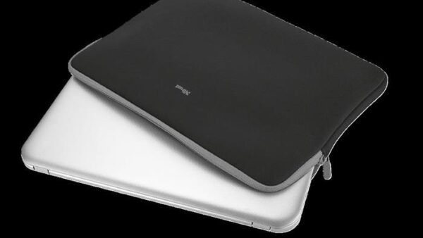 Funda Sobre Notebook Trust Primo 15.6 negro