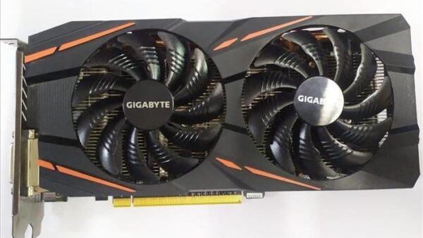 Tarjeta de video Gigabyte RX580 8Gb Usada