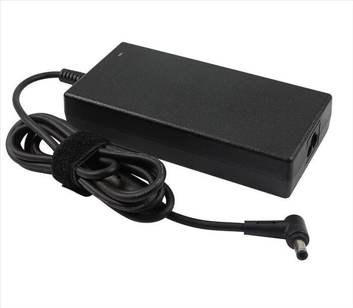 Cargador p/ Asus 180W 19.0 19.5V 9.5 9.23A 5.5*2.5 Cargador p/ Asus 180W 19.0 19.5V 9.5 9.23A 5.5*2.5