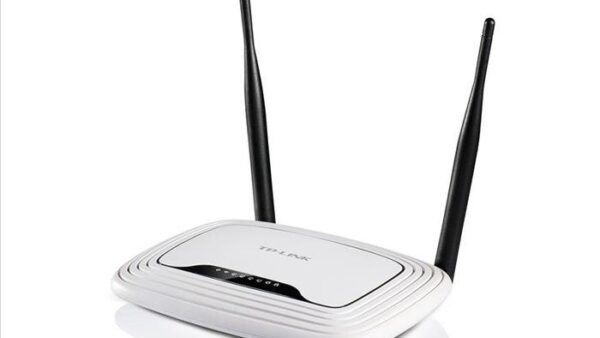 Router TPLINK TL-WR841N 300Mbps 2 antenas